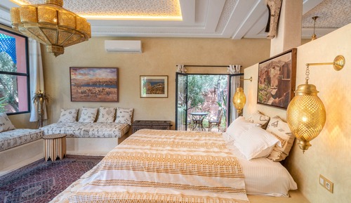 Grand Villa