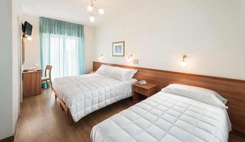 Standard Triple Room, Balcony