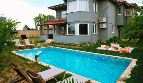 Family Villa