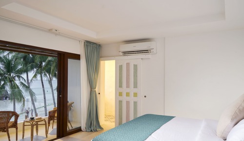 Premier Suite, 1 King Bed, Sea View