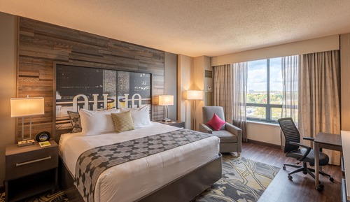 Deluxe Room, 1 King Bed