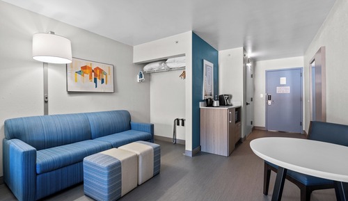 Suite, 1 King Bed