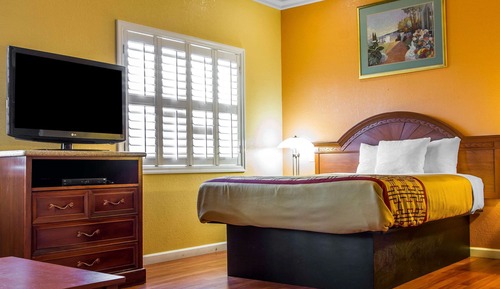 Room, 1 Queen Bed, Accessible, Non Smoking