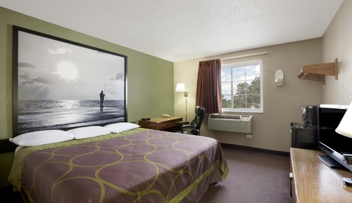 Standard Room, 1 King Bed