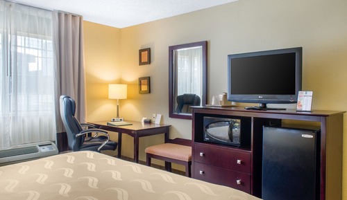 Standard Room, 1 King Bed, Non Smoking