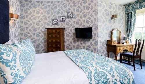 Turret Suite