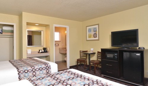 Standard Room, 2 Double Beds
