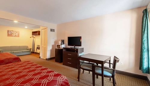 Suite, Multiple Beds, Non Smoking