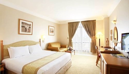 Deluxe King Room