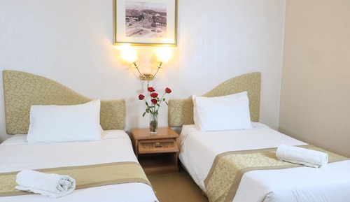 Deluxe Twin Room