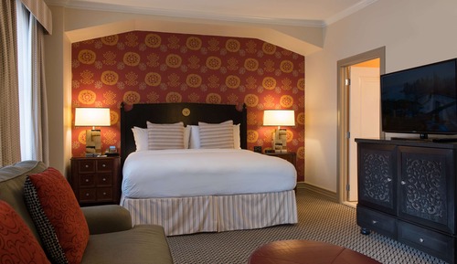 Room, 1 Queen Bed (Preferred)
