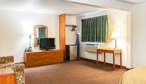 Standard Room, 1 King Bed with Sofa bed, Non Smoking