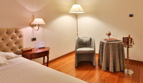 Executive Room, 1 Queen Bed