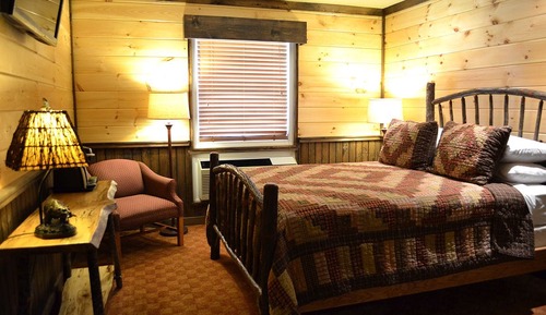 Suite, 1 King Bed