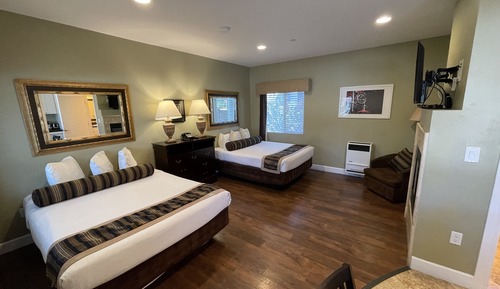 Deluxe Room, 2 Queen Beds