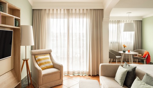 Room (Red Level, Ocean View)