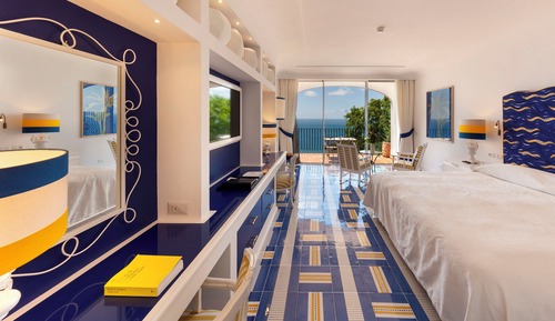 Premier Room