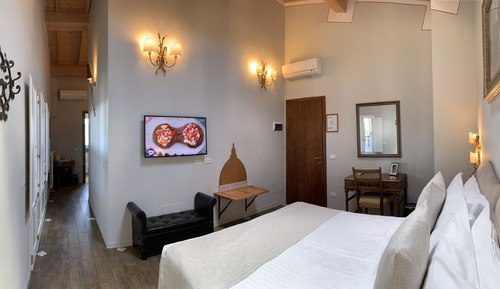 Superior Room, City View