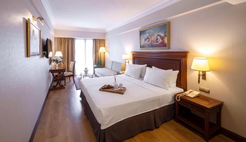 Classic Triple Room