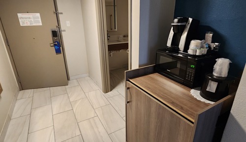 Standard Room, 1 King Bed, Accessible (Mobility, Transfer Shower)