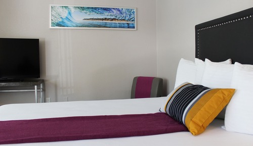 Standard Room, 1 King Bed