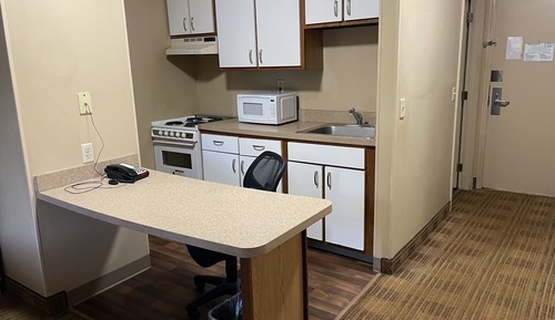 Studio Suite, 1 Queen Bed, Accessible, Non Smoking