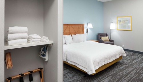 Room, 1 King Bed, Accessible, Non Smoking