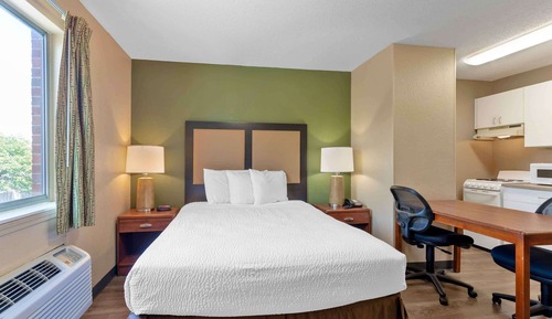 Studio, 1 Queen Bed, Non Smoking
