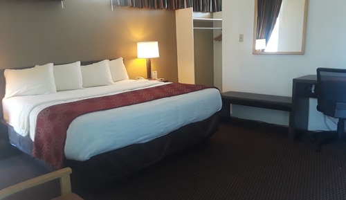 Standard Room, 1 King Bed, Non Smoking
