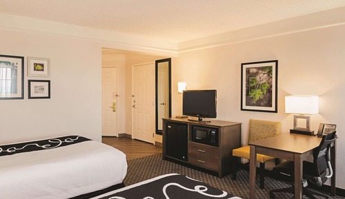 Room, 2 Double Beds, Accessible, Non Smoking (Mobility/Hearing Impaired Accessible)