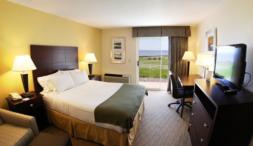 Standard Room, 1 Queen Bed, Accessible Bathtub (Accessible Tub)