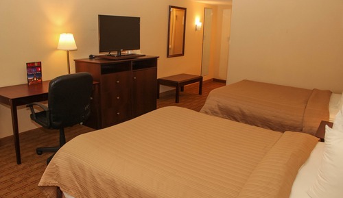 Standard Room, 2 Queen Beds, Non Smoking, Ground Floor