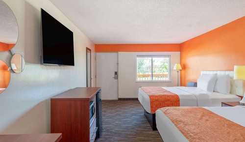 Standard Room, 2 Queen Beds