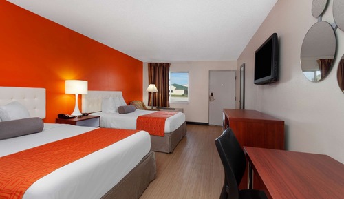 Standard Room, 2 Queen Beds, Smoking