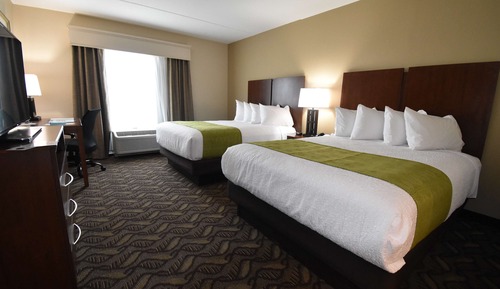 Standard Room, 2 Queen Beds, Accessible, Refrigerator & Microwave (Interior Access)