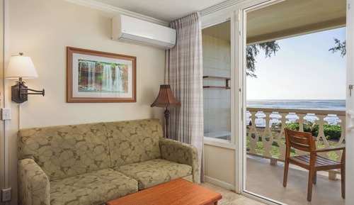 Room, Oceanfront