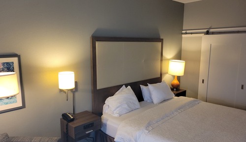 Room, 1 King Bed, Accessible (Hearing, Shower)