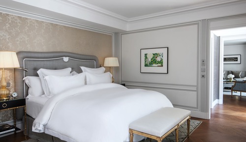 Premier Suite