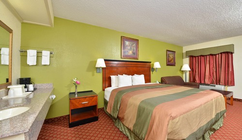 Room, 1 King Bed, Non Smoking
