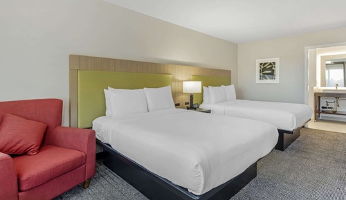 Room, 2 Queen Beds, Non Smoking