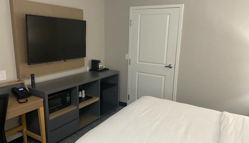 Room, 1 Queen Bed, Non Smoking