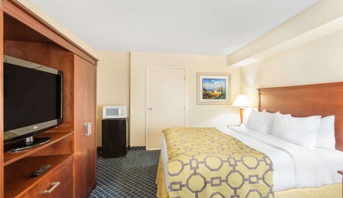 Room, 1 King Bed, Non Smoking