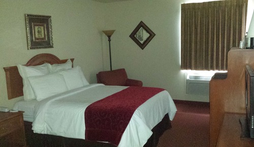 King Jacuzzi Suites