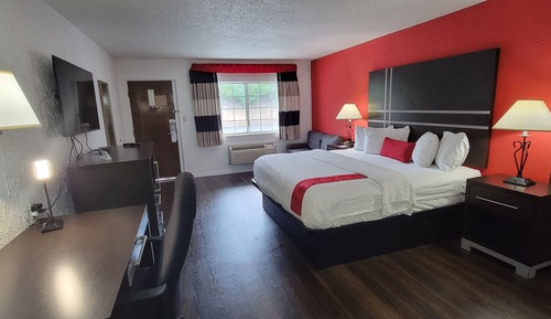 Business Room, 1 King Bed, Non Smoking