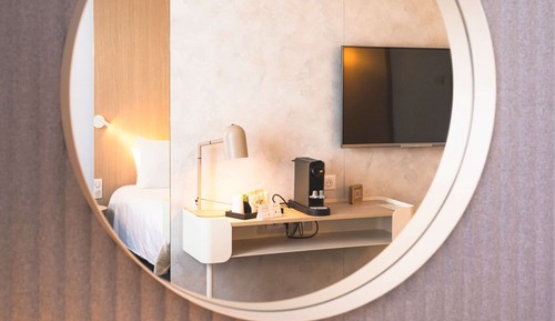 Executive Room, 1 King Bed, Lake View