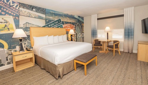 Room, 1 King Bed, Corner