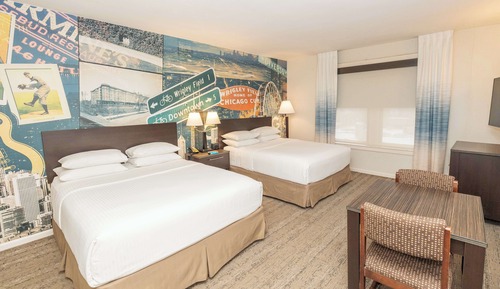 Room, 2 Queen Beds, Corner