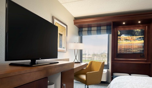 Standard Room, 1 King Bed, Non Smoking