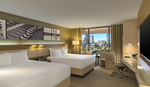 Standard Room, 2 Queen Beds (ADA Shower)
