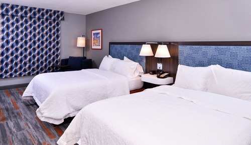 Room, 1 King Bed, Accessible, Non Smoking (Mobility & Hearing, Bathtub)